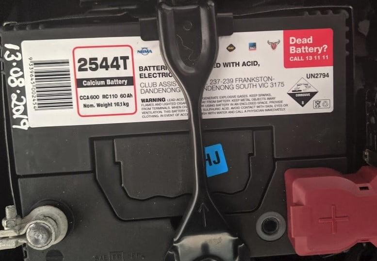 Lead Acid Car battery connected to both terminals.